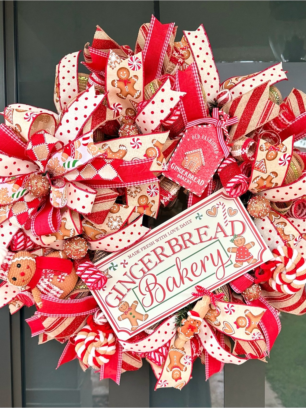 Gingerbread Christmas Wreath